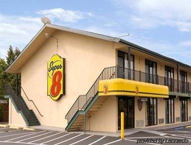 Super 8 Motel - Raritan ภายนอก รูปภาพ